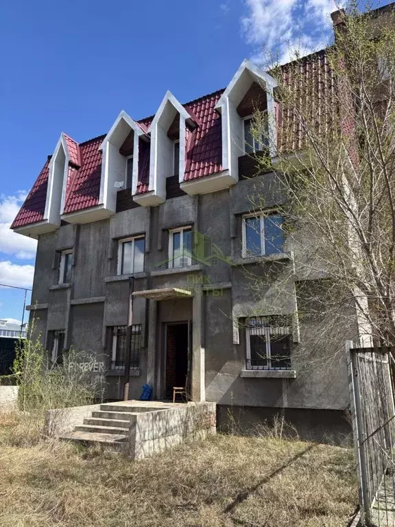 Помещение свободного назначения в Бурятия, Улан-Удэ ул. Добролюбова, ... - Фото 1