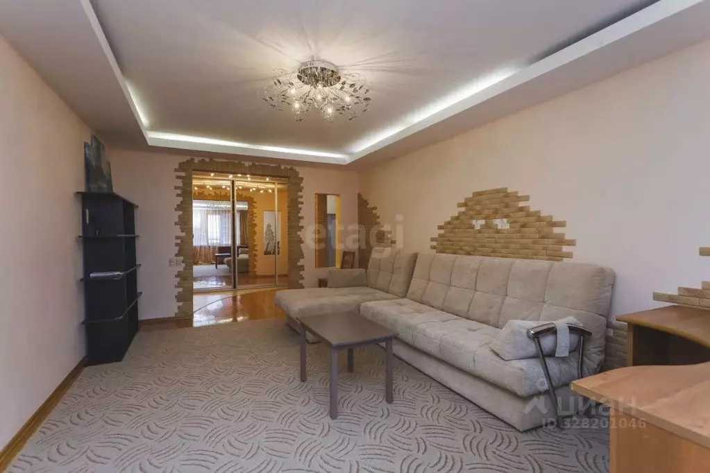 3-к кв. Башкортостан, Уфа Кавказская ул., 6/10 (85.9 м) - Фото 2