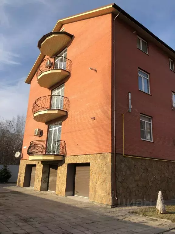 2-к кв. Пензенская область, Пенза ул. Садовое Кольцо, 1 (68.0 м) - Фото 0