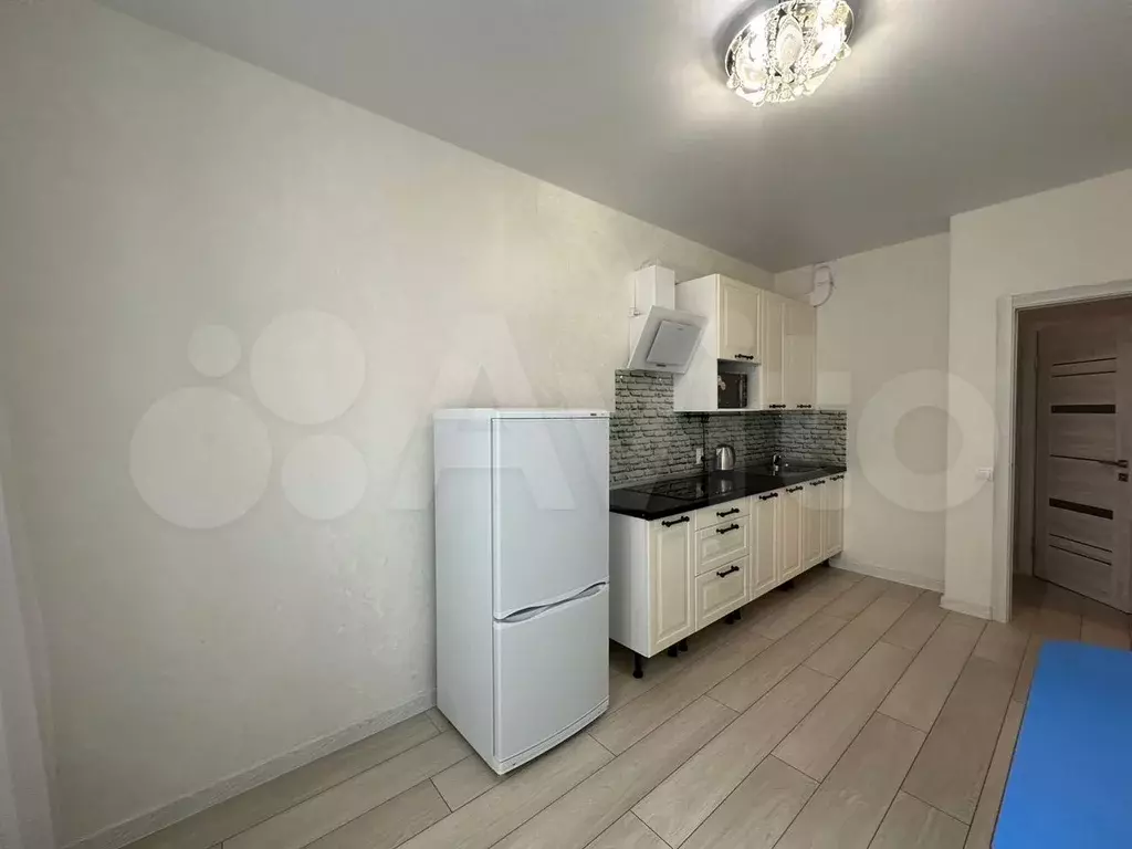 1-к. квартира, 40 м, 9/25 эт. - Фото 1