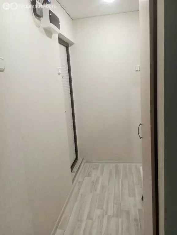 1-комнатная квартира: Керчь, улица Щорса (30 м) - Фото 0