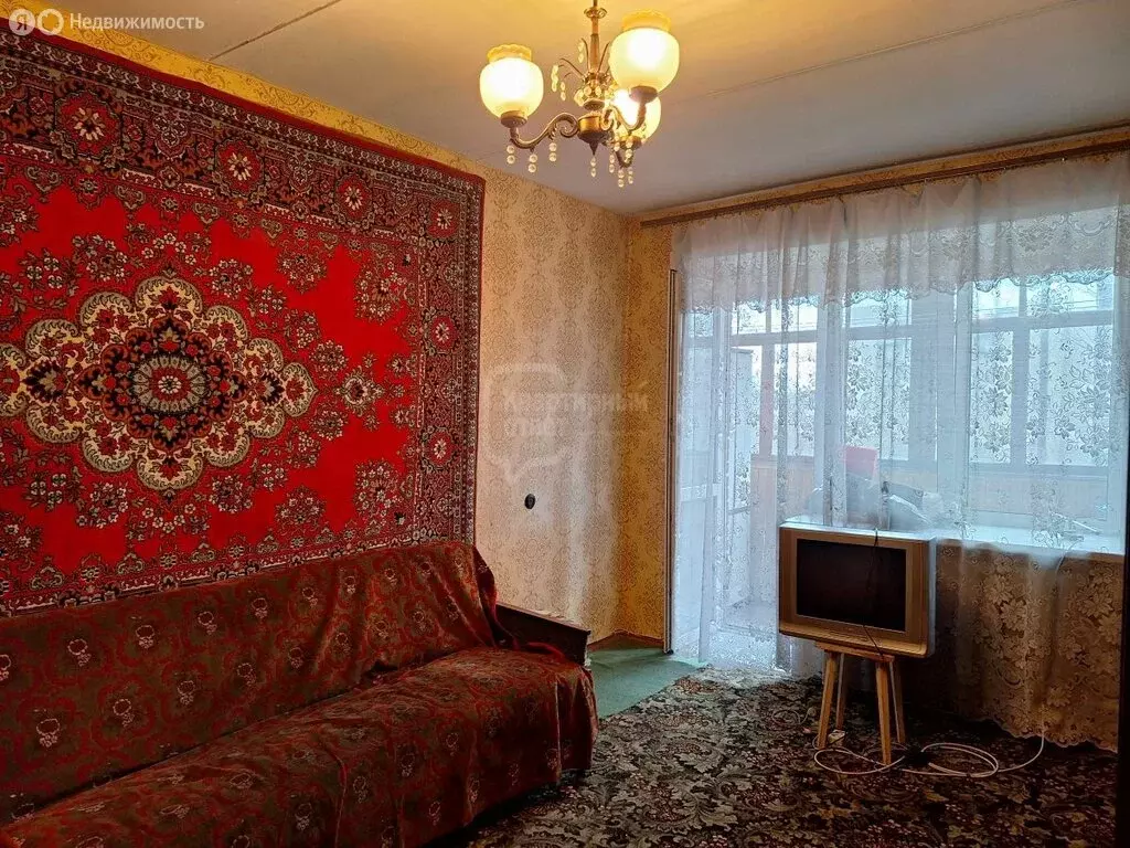 3-комнатная квартира: Владимир, Почаевская улица, 21А (50.2 м) - Фото 1