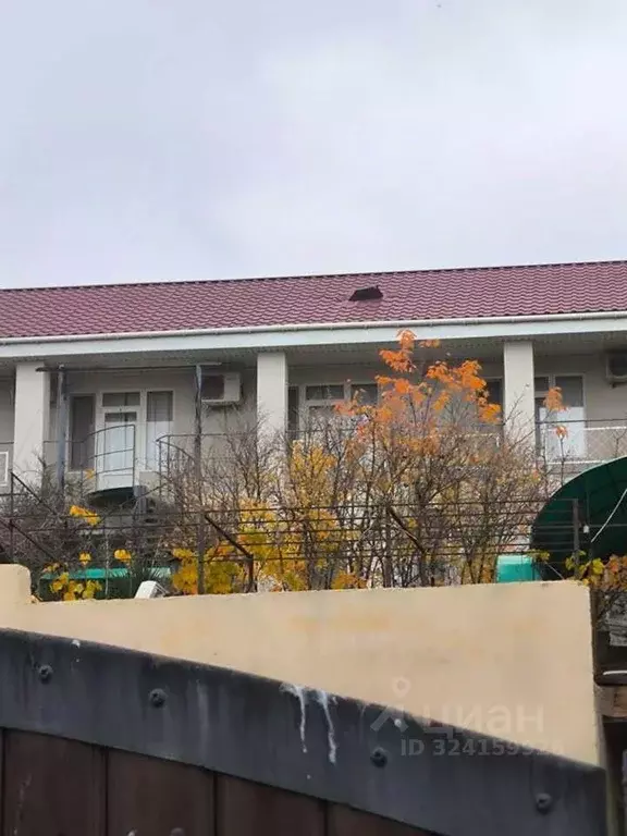 Дом в Крым, Судак муниципальный округ, с. Солнечная Долина ул. ... - Фото 1