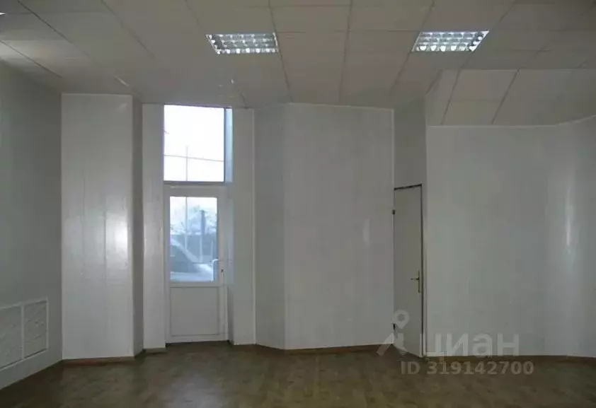 Торговая площадь в Ростовская область, Ростов-на-Дону ул. Вавилова, ... - Фото 0