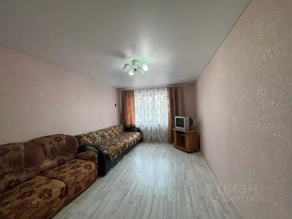 1-к кв. Башкортостан, Мелеуз ул. Куйбышева, 3 (42.0 м) - Фото 1