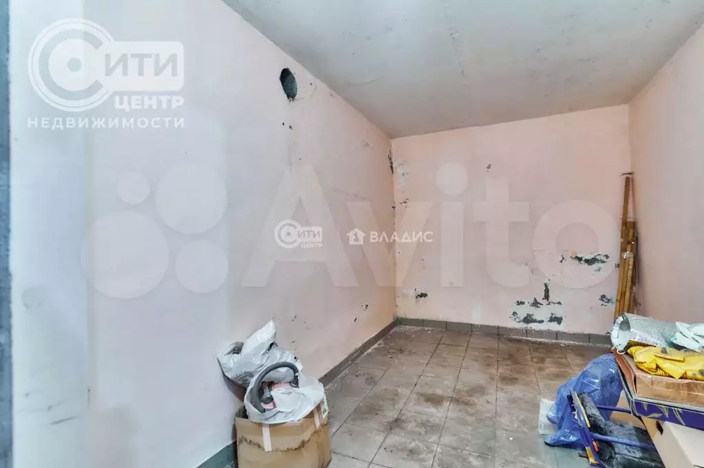 Продам помещение свободного назначения, 9.7 м - Фото 1