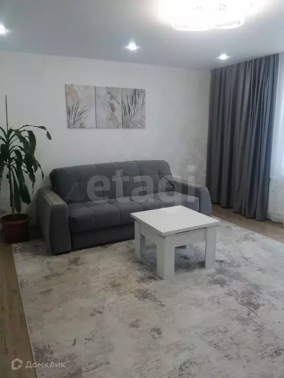 Продаётся 3-к квартира, 68.8 м - Фото 1