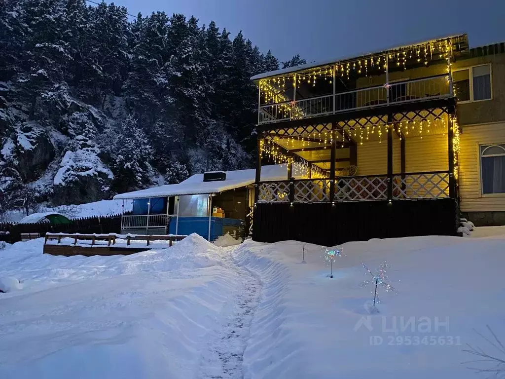 Дом в Алтай, Майминский район, с. Усть-Муны пер. Зеленый Клин, 2 (200 ... - Фото 1