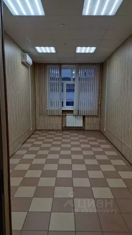 Офис в Липецкая область, Липецк Универсальный проезд, 14Авл2 (17 м) - Фото 1