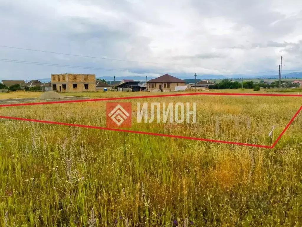 Участок в Крым, Белогорск ул. Ат-чапар (8.0 сот.) - Фото 2