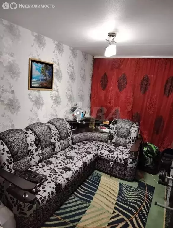 3-комнатная квартира: Тюмень, улица Судостроителей, 71 (58 м) - Фото 1