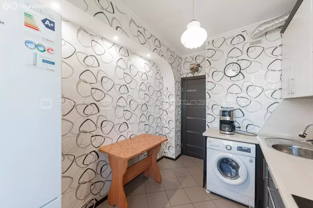 3-комнатная квартира: Казань, улица Лукина, 2/15 (65 м) - Фото 2