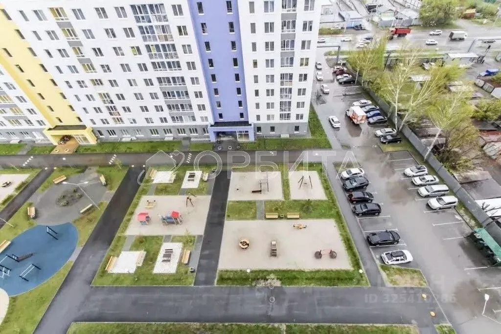 1-к кв. Тюменская область, Тюмень ул. Ветеранов Труда, 9Ак1 (32.5 м) - Фото 2