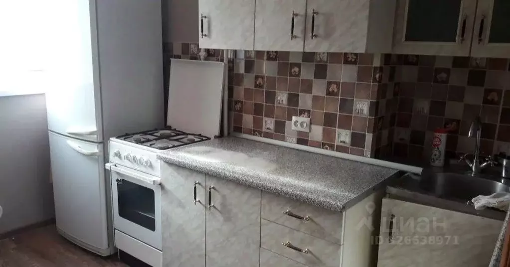 2-к кв. Московская область, Орехово-Зуево Набережная ул., 7 (48.0 м) - Фото 1