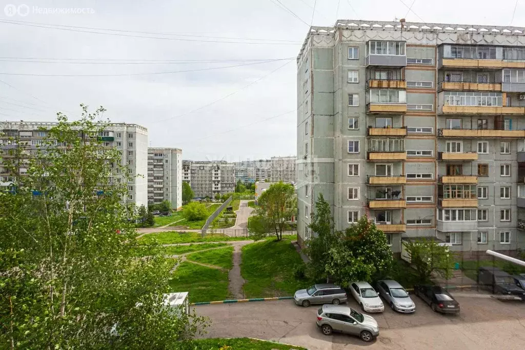 4-комнатная квартира: Новокузнецк, проспект Авиаторов, 63 (76.6 м) - Фото 0