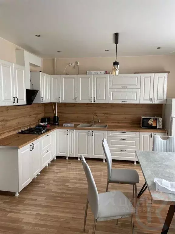 2-к кв. Крым, Саки ул. Санаторная, 25к1 (55.1 м) - Фото 1