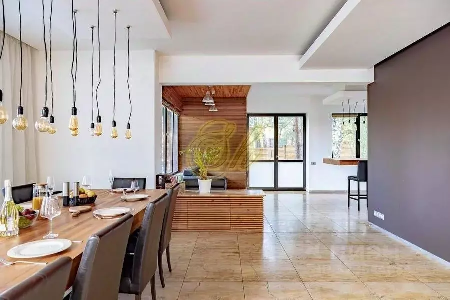 Дом в Московская область, Красногорск городской округ, Нахабино пгт ... - Фото 1