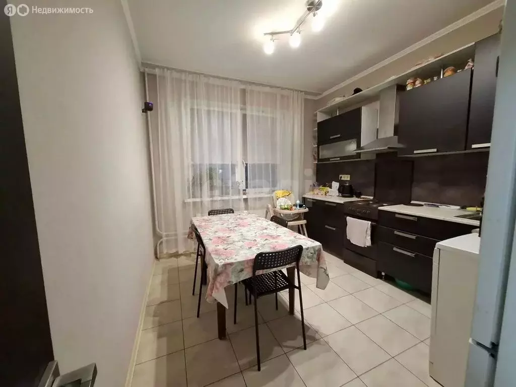 3-комнатная квартира: Колпино, Вознесенское шоссе, 49к2 (87.6 м) - Фото 1
