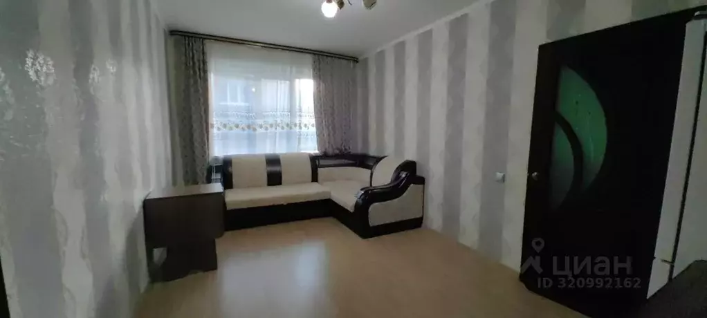 2-к кв. Тульская область, Щекино Южная ул., 18 (40.4 м) - Фото 0