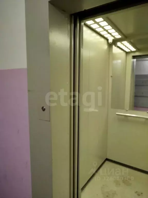 2-к кв. Брянская область, Брянск ул. Ромашина, 38/1 (51.8 м) - Фото 1