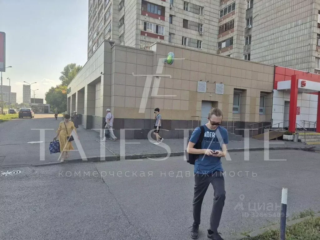 Помещение свободного назначения в Татарстан, Казань ул. Мулланура ... - Фото 2