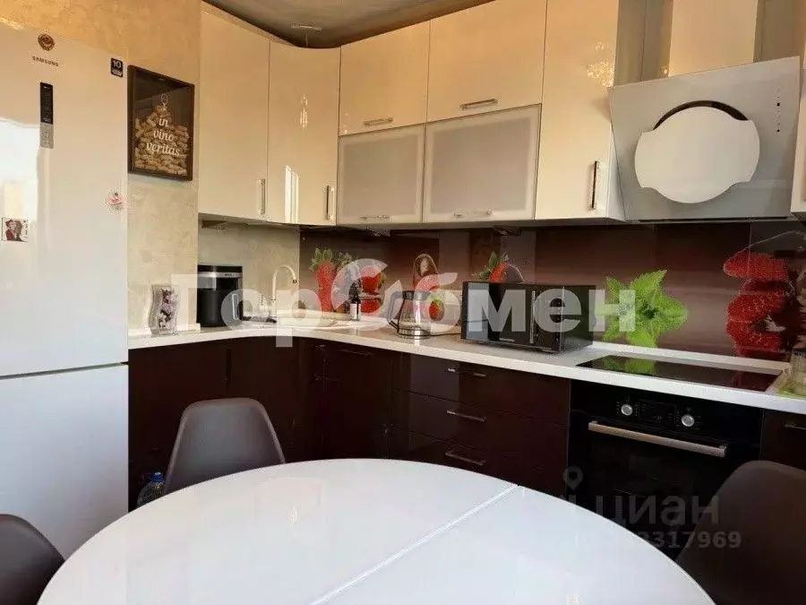 3-к кв. Москва ул. Островитянова, 36 (74.8 м) - Фото 2