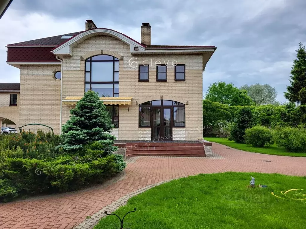 Дом в Санкт-Петербург пос. Александровская, ул. Таицкая, 17 (580 м) - Фото 1