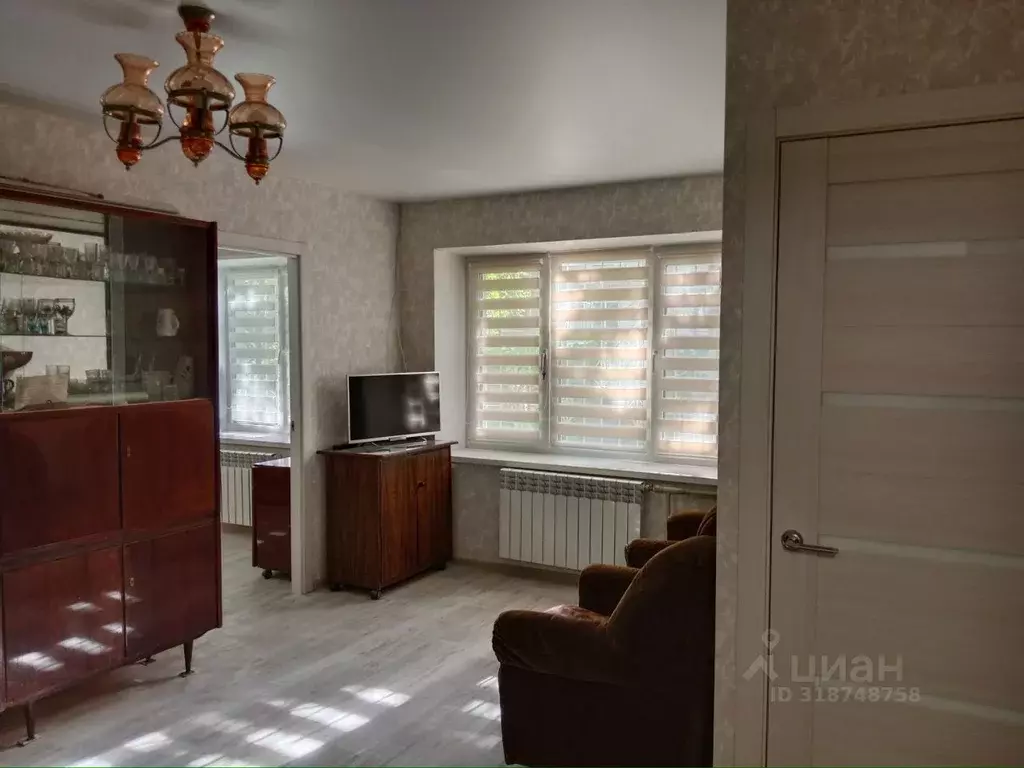 2-к кв. Саратовская область, Саратов Саперная ул., 6 (44.0 м) - Фото 1