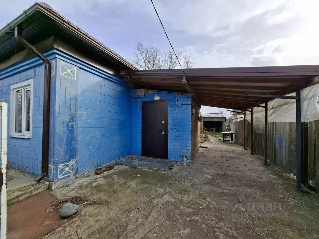 Участок в Краснодарский край, Динской район, Новотитаровская ст-ца ... - Фото 2