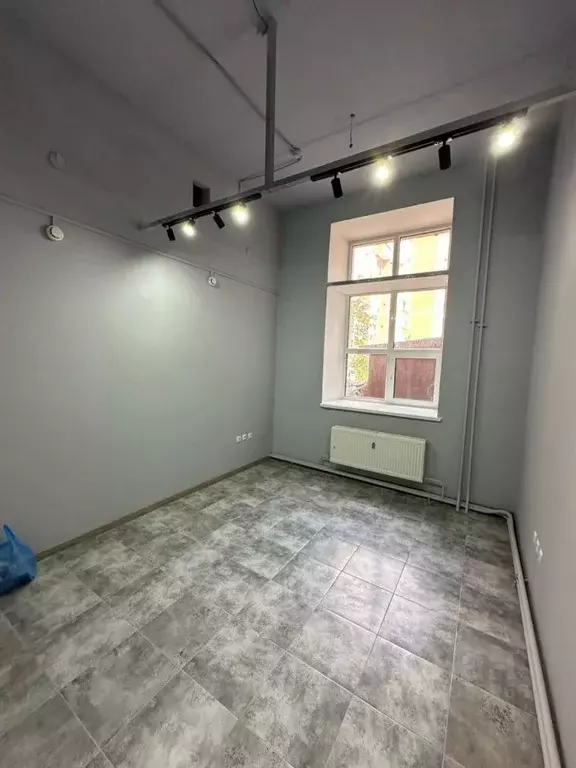 Помещение свободного назначения в Татарстан, Казань Гвардейская ул., ... - Фото 2