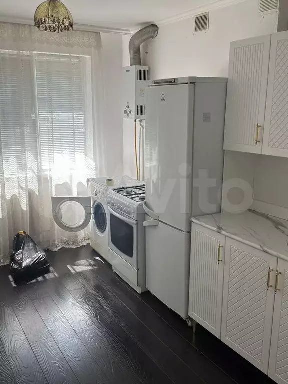 2-к. квартира, 45 м, 5/5 эт. - Фото 0