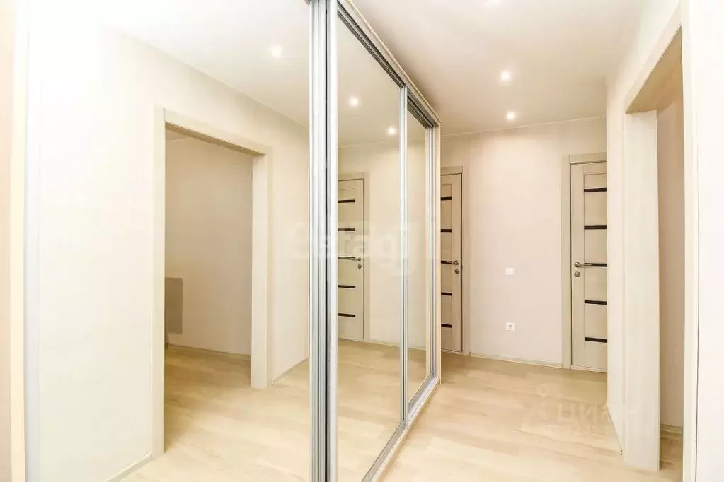 1-к кв. Тюменская область, Тюмень Солнечный проезд, 5 (36.0 м) - Фото 1