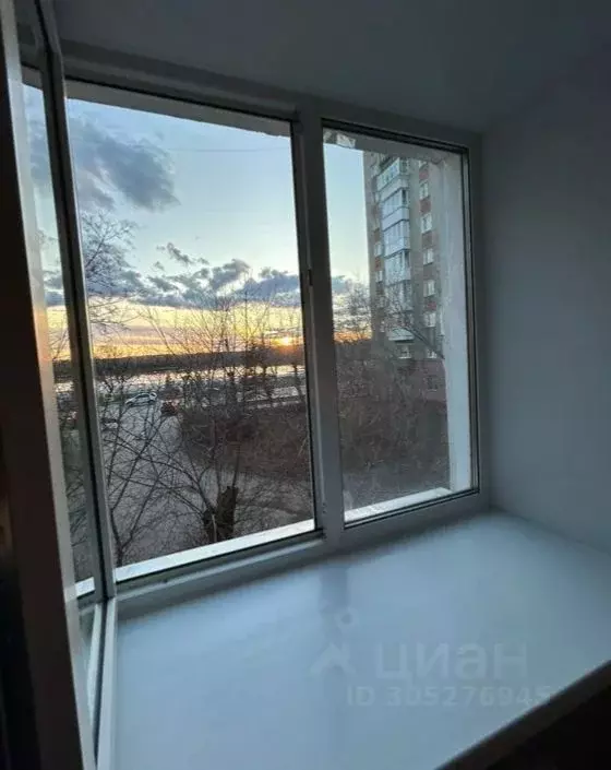 2-к кв. Омская область, Омск наб. Иртышская, 26 (30.0 м) - Фото 2