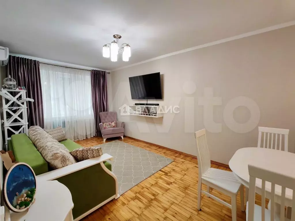 3-к. квартира, 62,4 м, 1/5 эт. - Фото 0