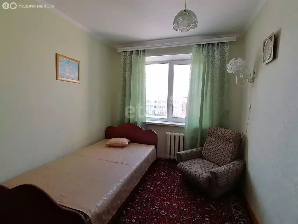 3-комнатная квартира: Тобольск, 7-й микрорайон, 26 (64.3 м) - Фото 1