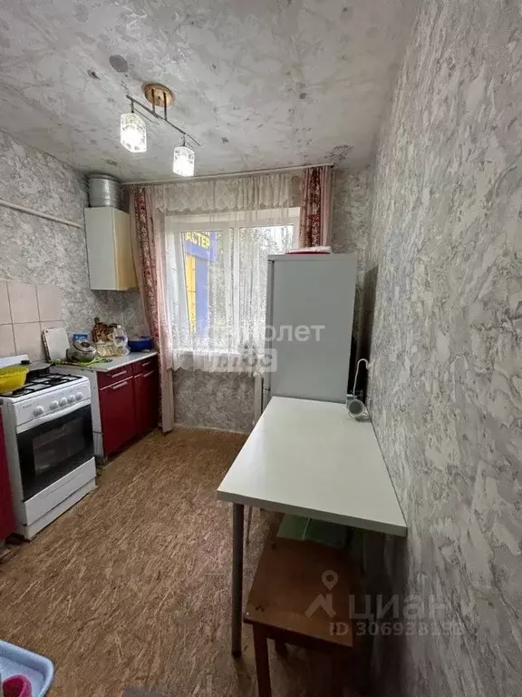 2-к кв. башкортостан, салават ул. калинина, 39 (42.5 м) - Фото 1