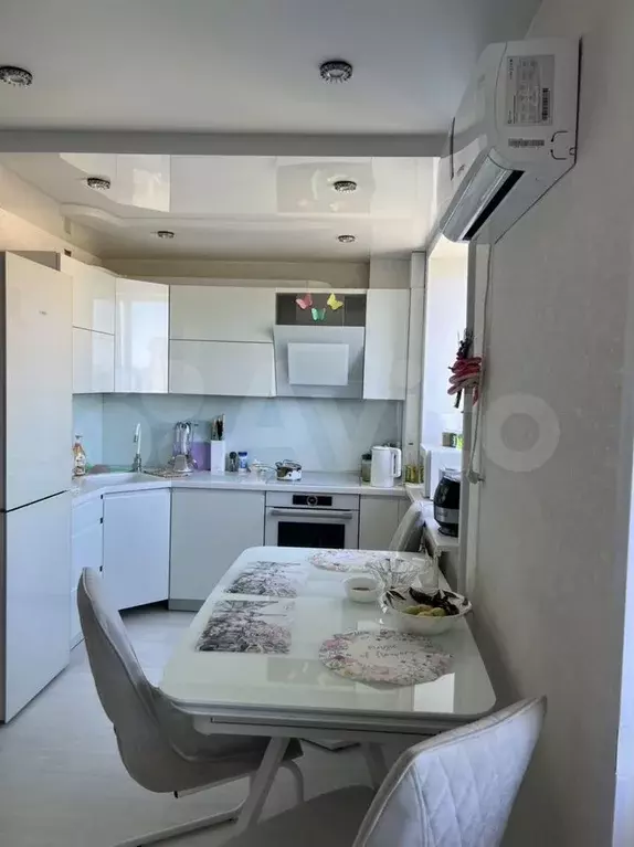 3-к. квартира, 72 м, 6/9 эт. - Фото 1