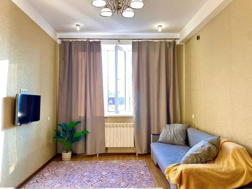 1-к кв. Дагестан, Каспийск ул. Ленина, 51Б (46.0 м) - Фото 1