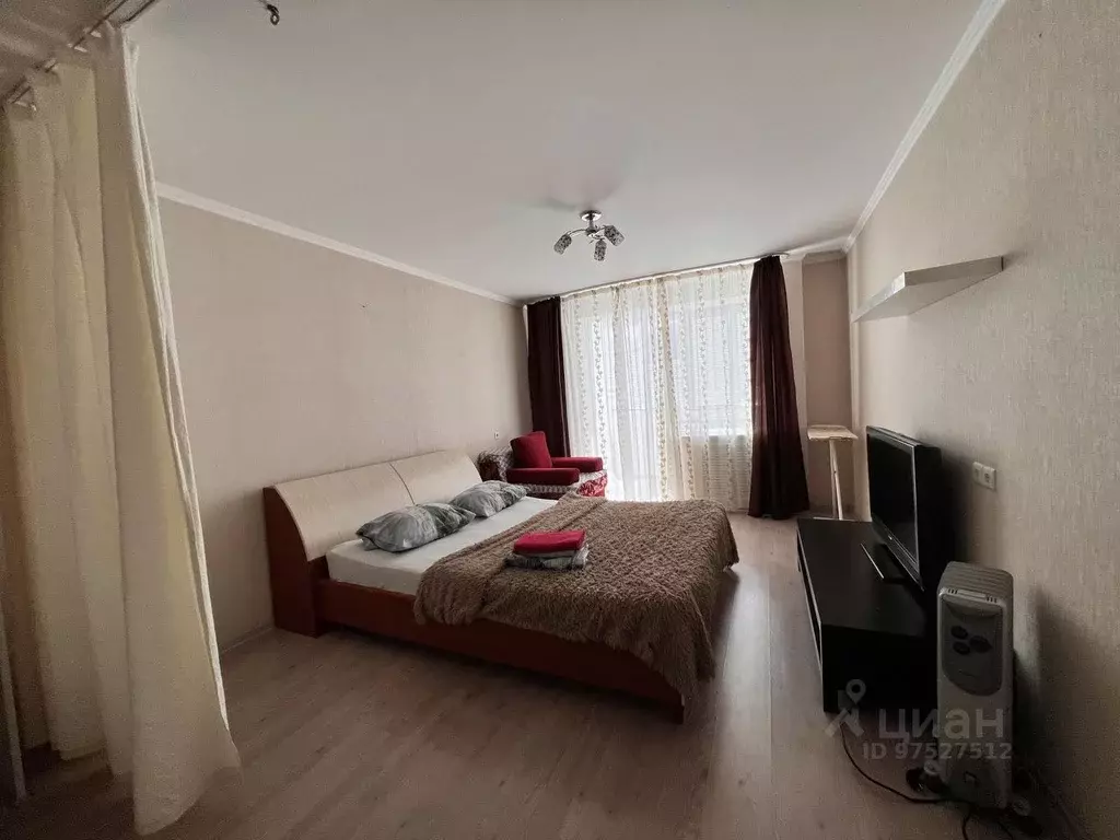2-к кв. Тюменская область, Тюмень ул. Пермякова, 69к2 (70.0 м) - Фото 0