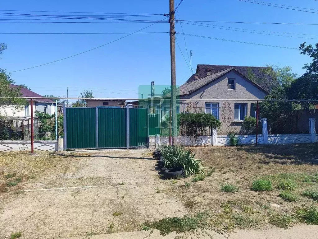 Дом в Крым, Симферопольский район, Николаевское с/пос, с. Раздолье ул. ... - Фото 0