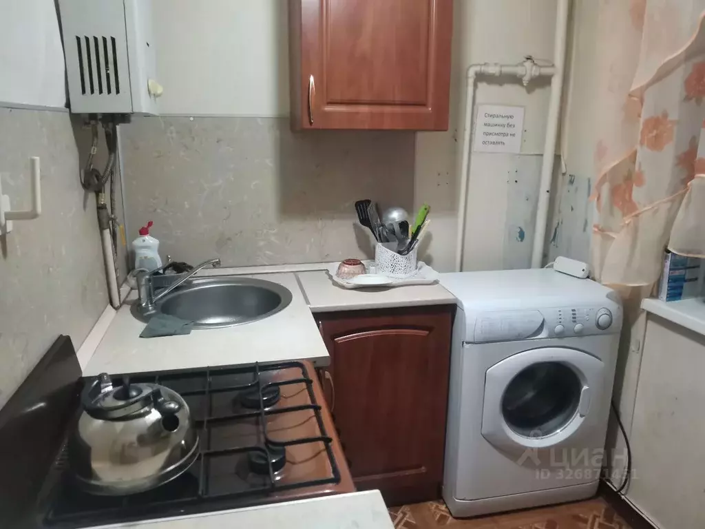 2-к кв. Ленинградская область, Сланцы ул. Максима Горького, 18А (43.0 ... - Фото 1