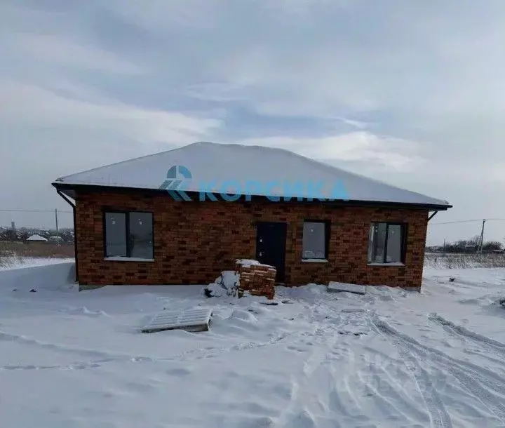 Дом в Татарстан, Тукаевский район, Малошильнинское с/пос, с. ... - Фото 1