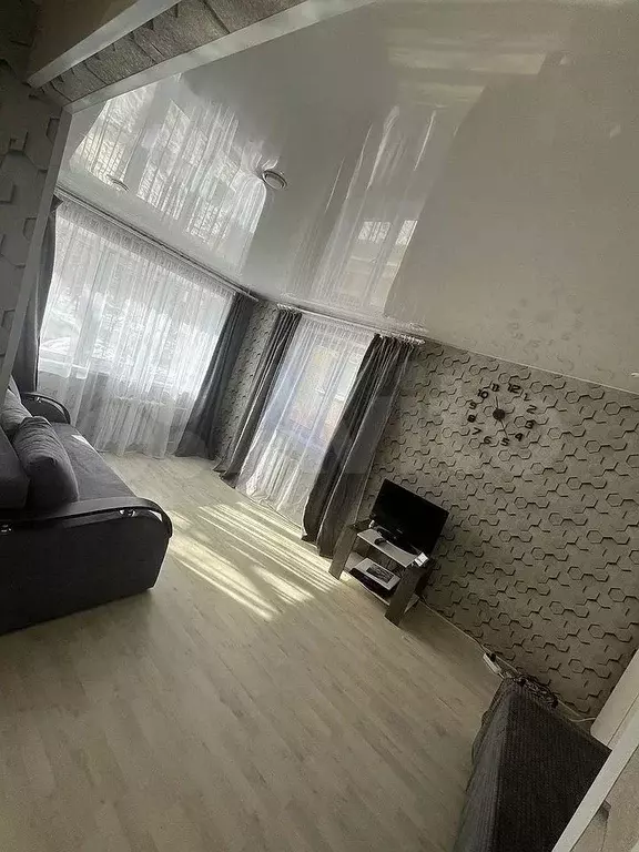 1-к. квартира, 30,4 м, 1/5 эт. - Фото 1