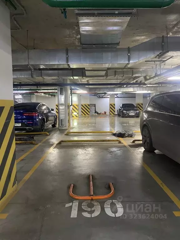 Гараж в Москва Шелепихинская наб., 34к1зд5 (13 м) - Фото 1