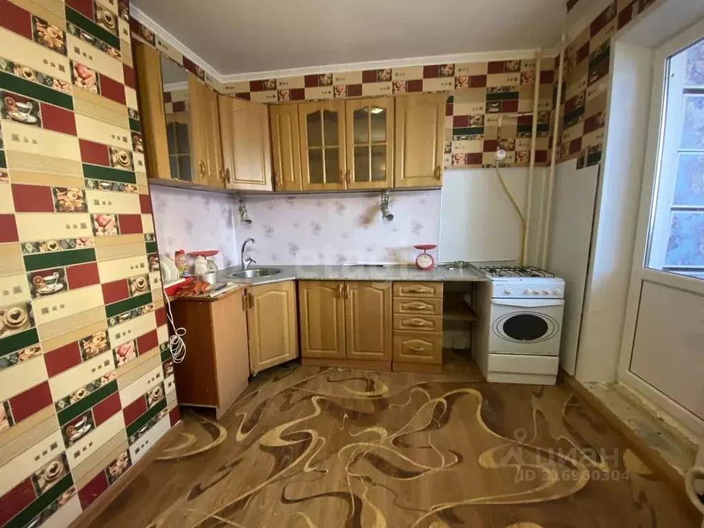 1-к кв. Курская область, Курск Звездная ул., 23 (36.3 м) - Фото 0