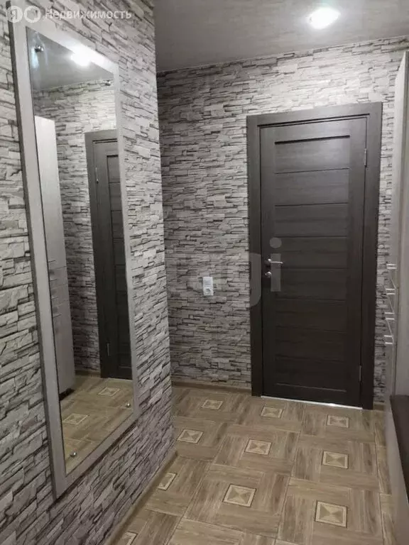 2-комнатная квартира: Барнаул, Павловский тракт, 297 (65.4 м) - Фото 2