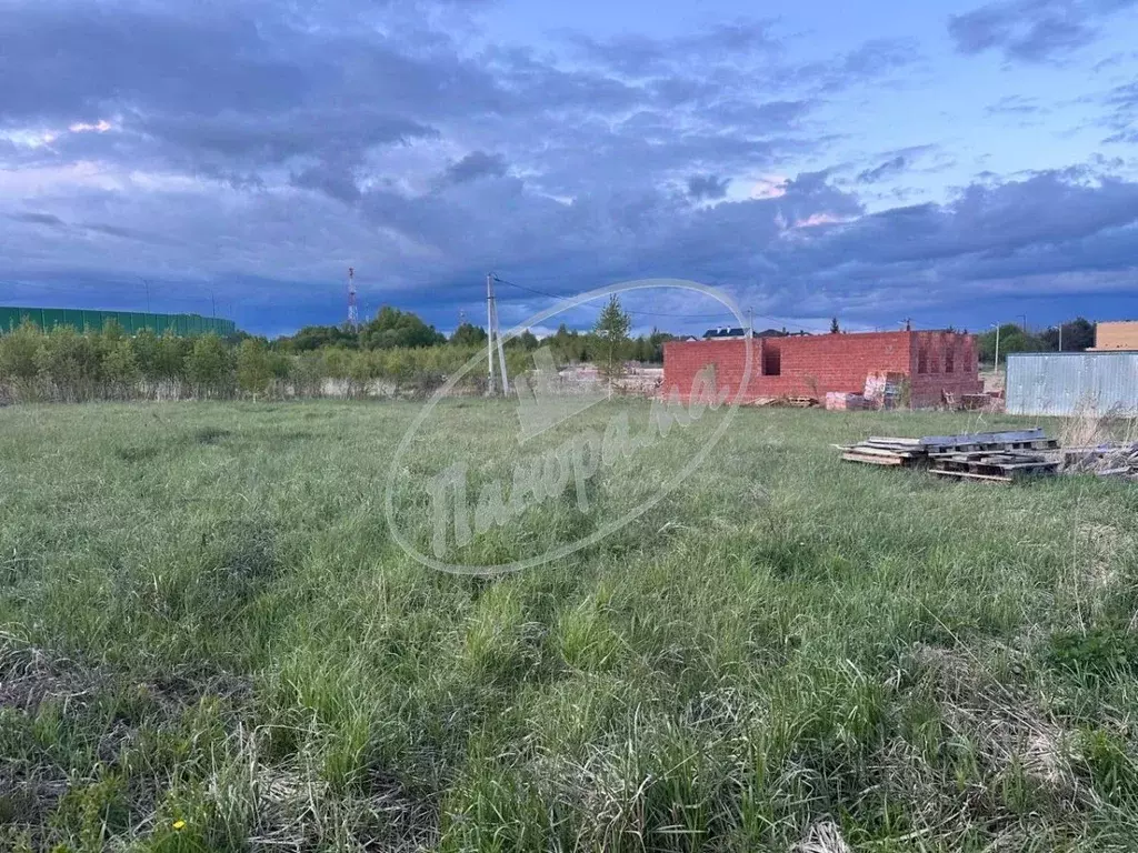 Участок в Калужская область, Калуга городской округ, д. Колюпаново ... - Фото 1