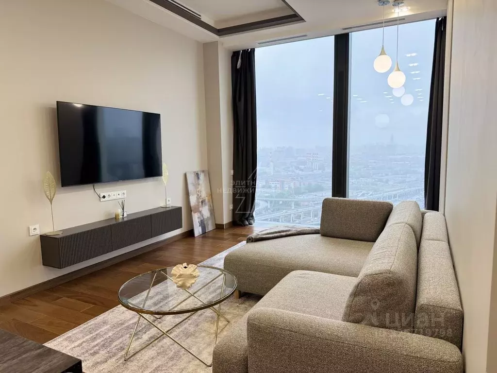 2-к кв. Москва 1-й Красногвардейский проезд, 22с2 (62.0 м) - Фото 1