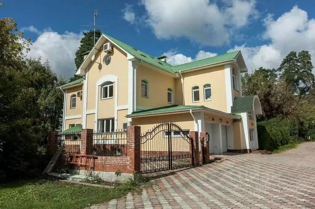 Коттедж в Самарская область, Тольятти Чайка кп, 66 (372 м) - Фото 1