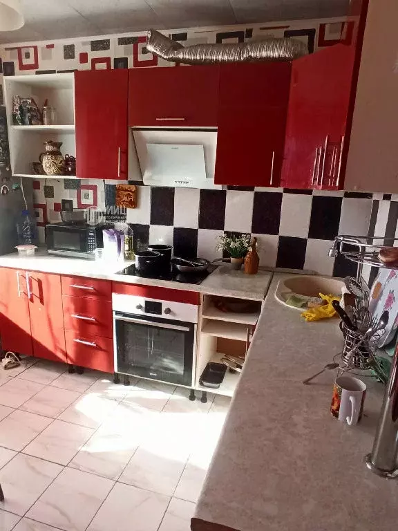 Продается 2-комнатная квартира - Фото 2